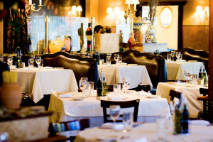 Carlucci in Rosemont, IL Dining Room DiRoNA Awarded Restaurant