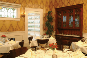 Christopher's World Grill Bryan, TX Dining Room DiRoNA Awarded Restaurant