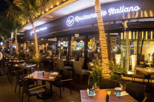 Di Vino Italian Restaurant in Playa del Carmen, MX Patio DiRoNA Awarded Restaurant
