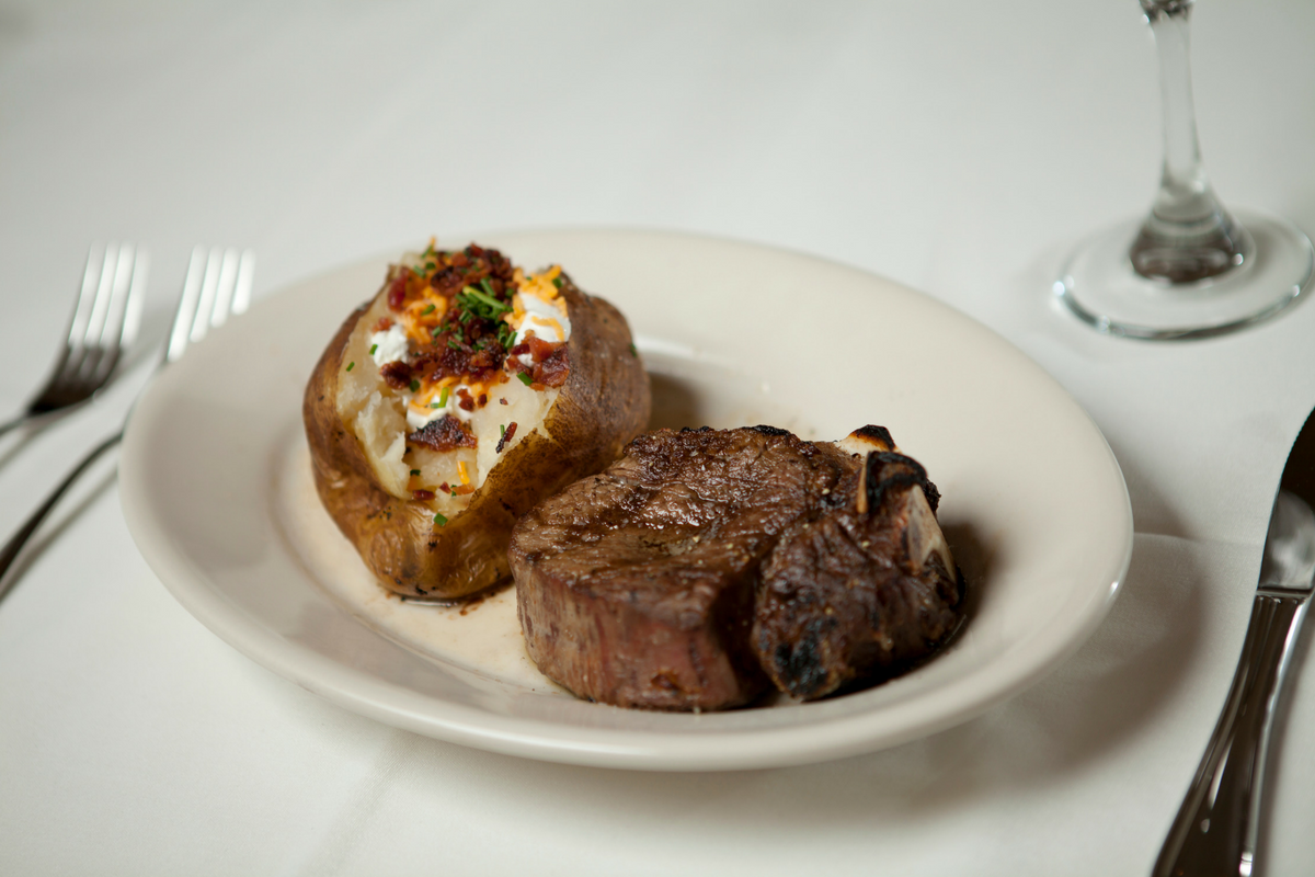 Greystone Steak & Seafood in Wichita, KS DiRoNA Awarded Restaurant