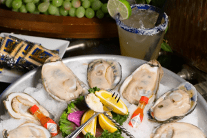 Mesa Street Grill in El Paso, TX Oysters DiRoNA Awarded Restaurant