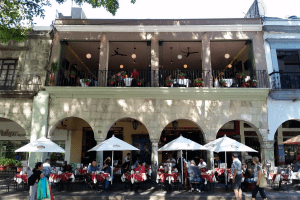 Tr3s 3istro Restaurant & Oyster Bar in Oaxaca, MX Patio DiRoNA Awarded Restaurant
